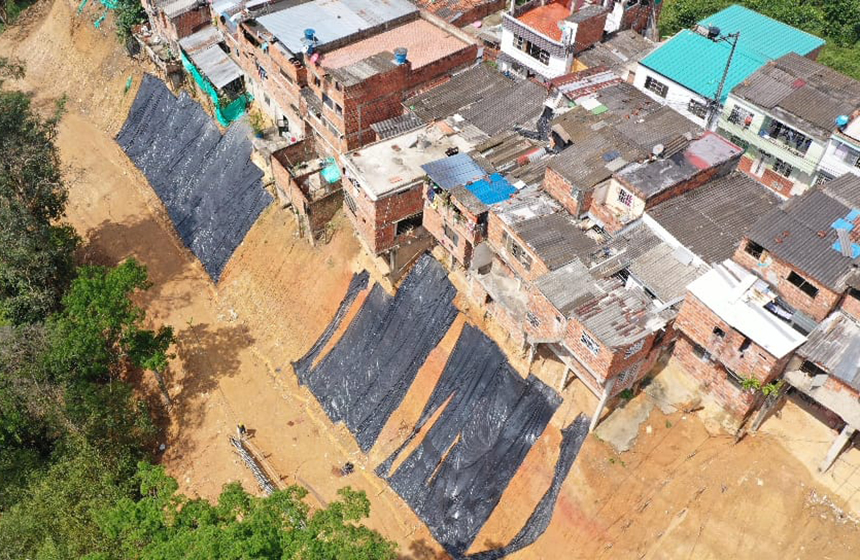 CDMB garantizó solución para darle firmeza al barrio Cordoncillo II de Bucaramanga