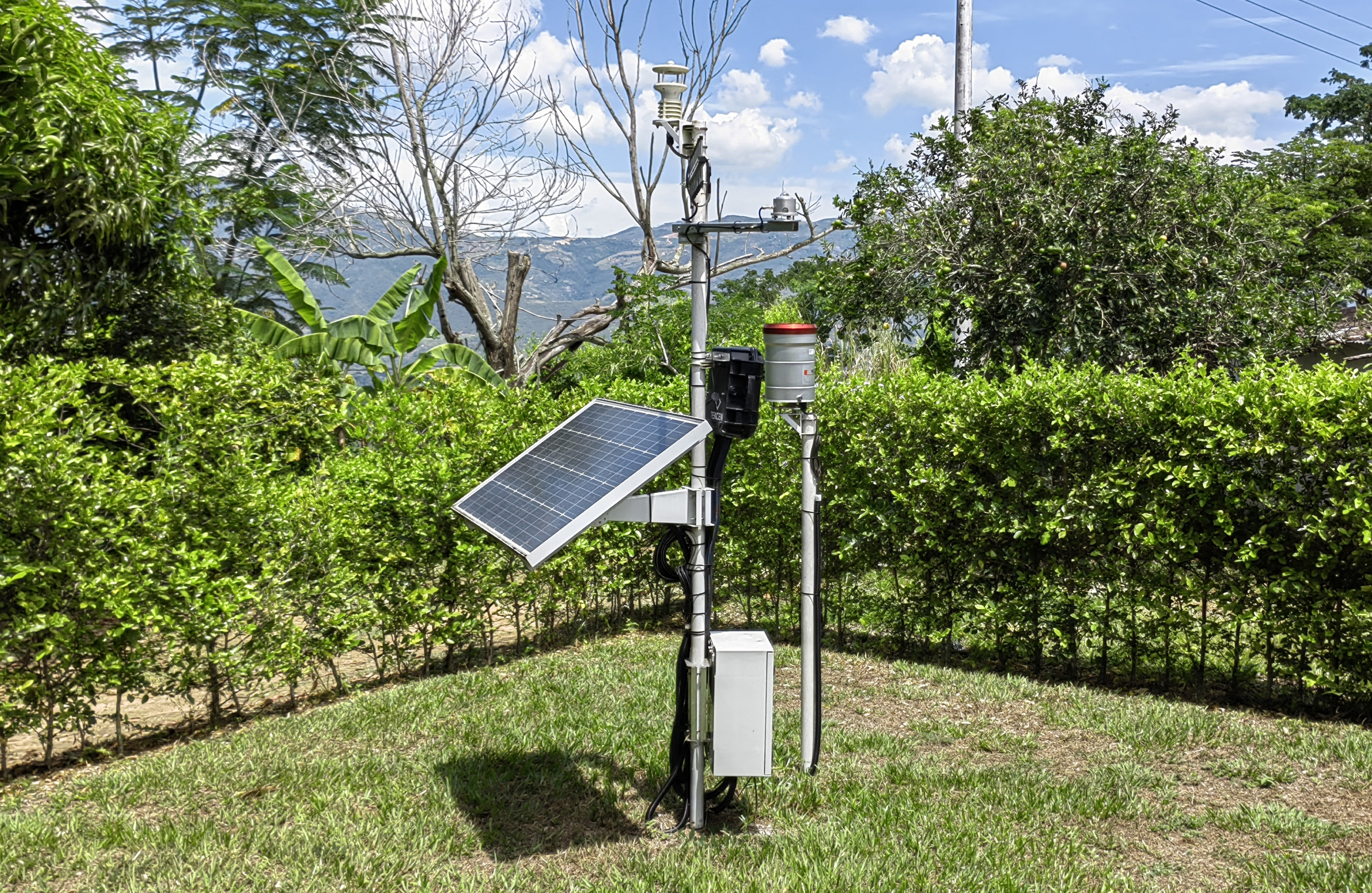 La CDMB, a la vanguardia en captura y trasmisión de información climática