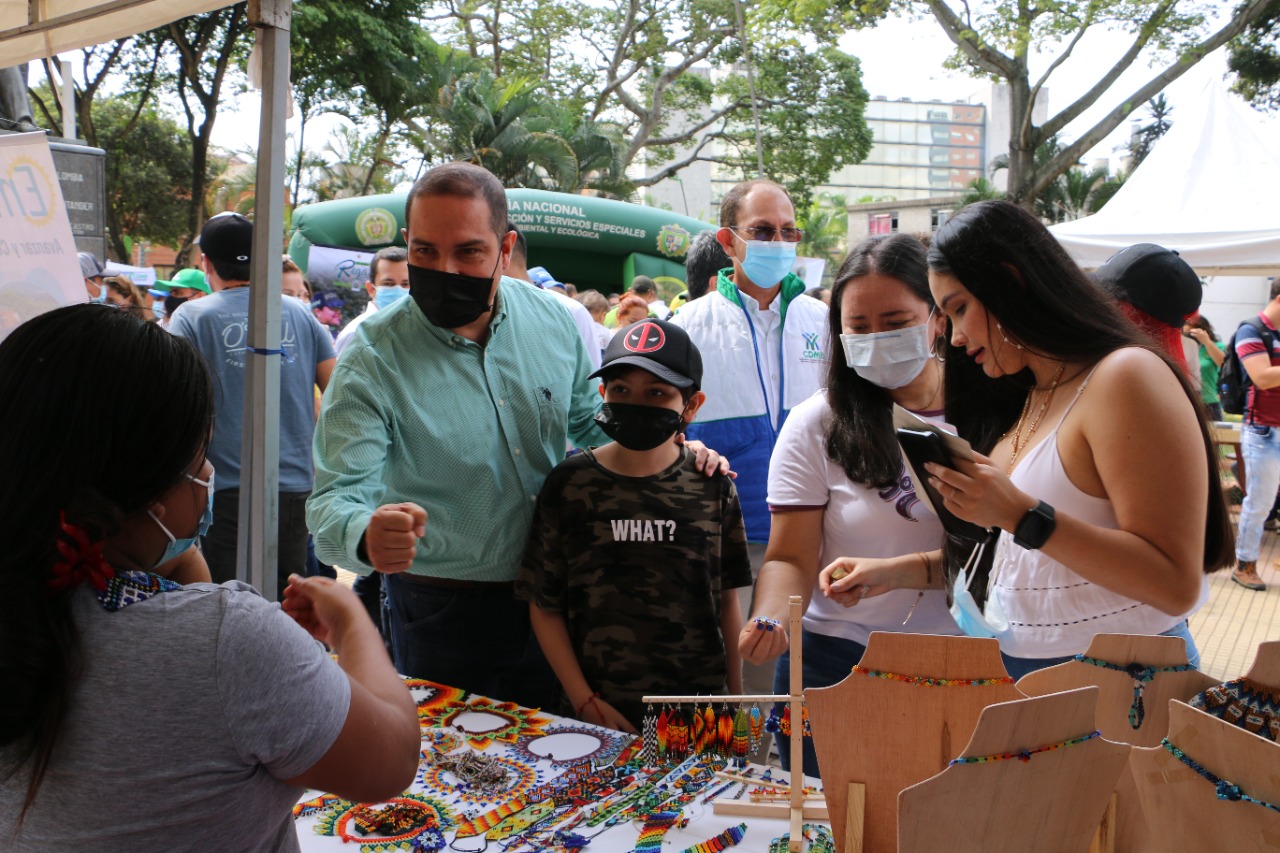 II Feria de Negocios Verdes de la CDMB, vitrina comercial de productos sostenibles