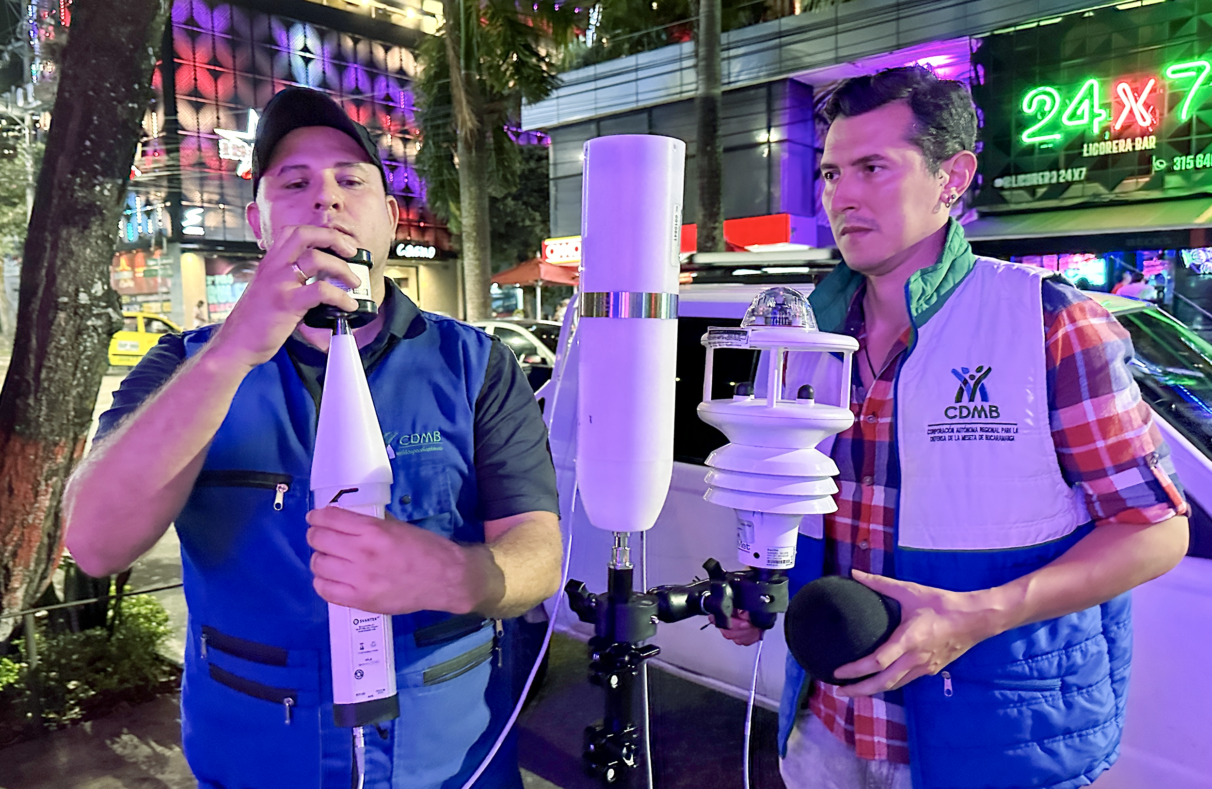 CDMB, Alcaldía de Bucaramanga y Policía Nacional (Grupo de Carabineros) realizaron operativo de control de ruido en Cuadra Play y alrededores