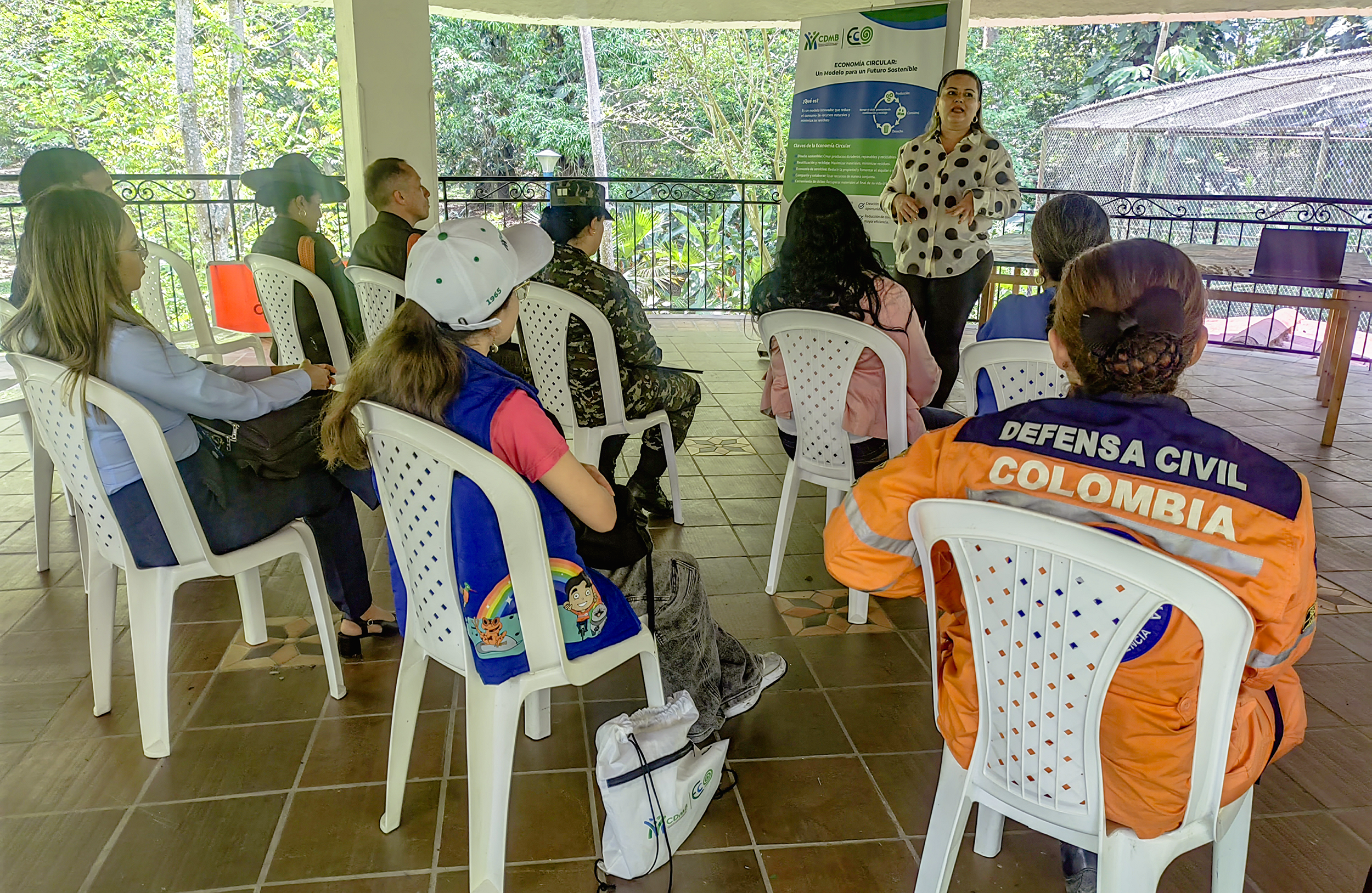 CDMB fortalece alianzas estratégicas en primera reunión de la &quot;Burbuja Ambiental&quot;                                                       